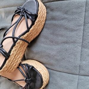 Seychelles Black and Tan Women's Espadrille Sandals
